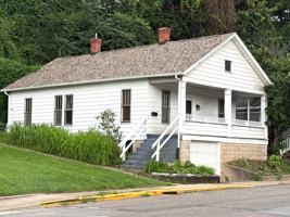 featured image of 329 N 7th St