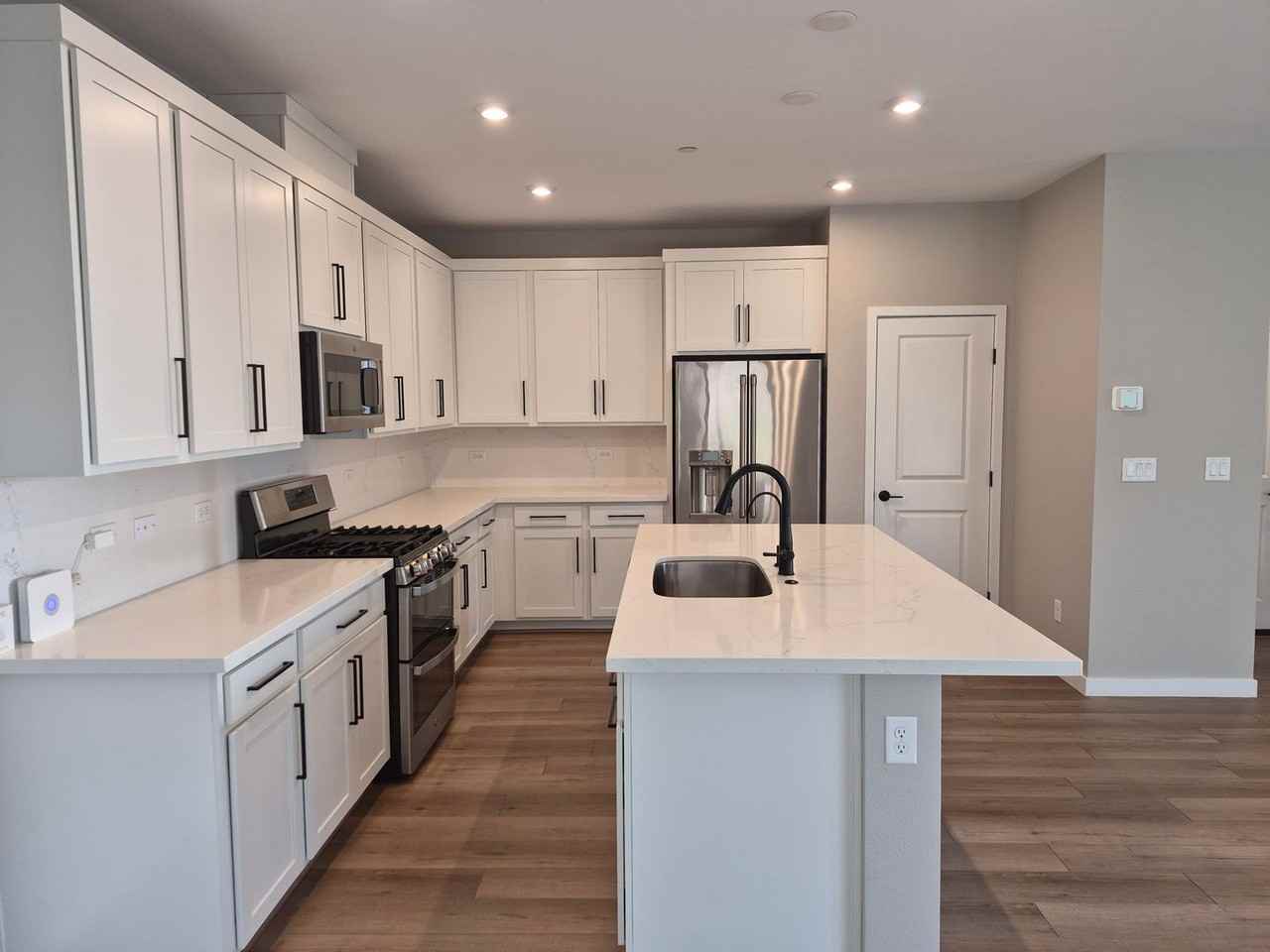 11929 Glide Reflection Ave - Photo 4 of 22