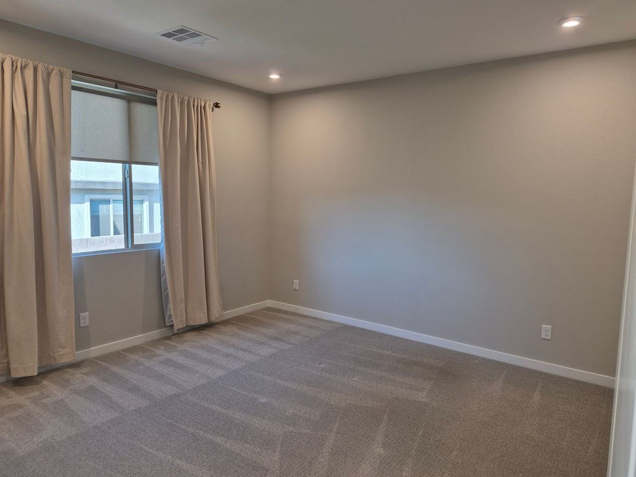 11929 Glide Reflection Ave - Photo 7 of 22