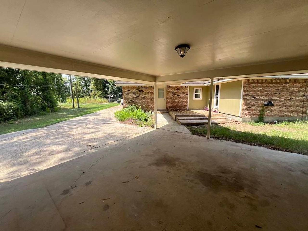13235 Country Park Ave - Photo 5 of 46
