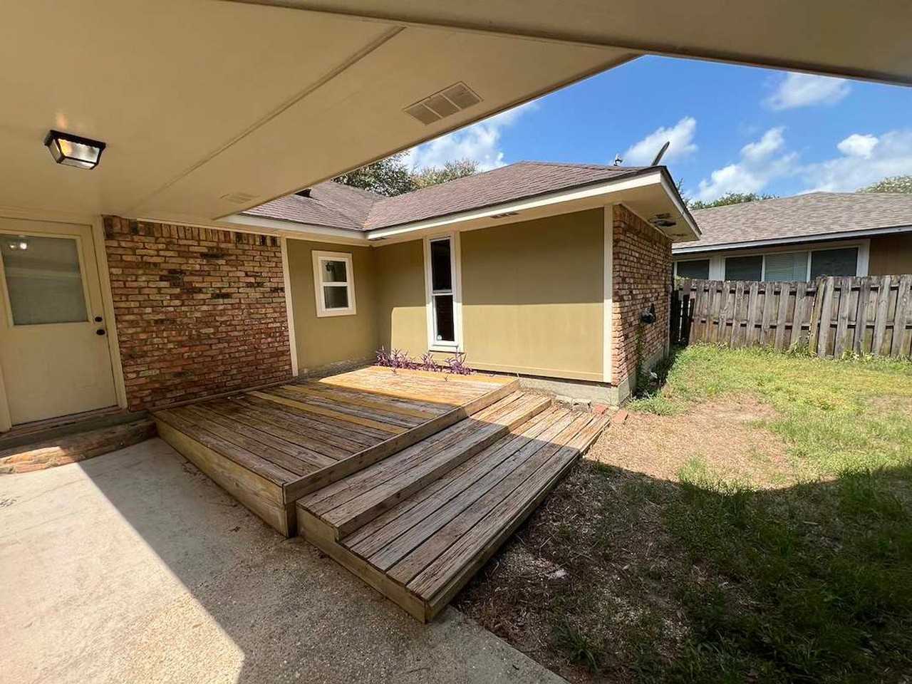 13235 Country Park Ave - Photo 6 of 46