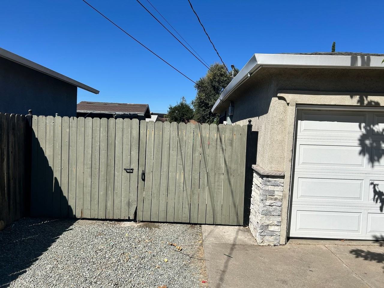 131 S Olive Ave - Photo 5 of 22