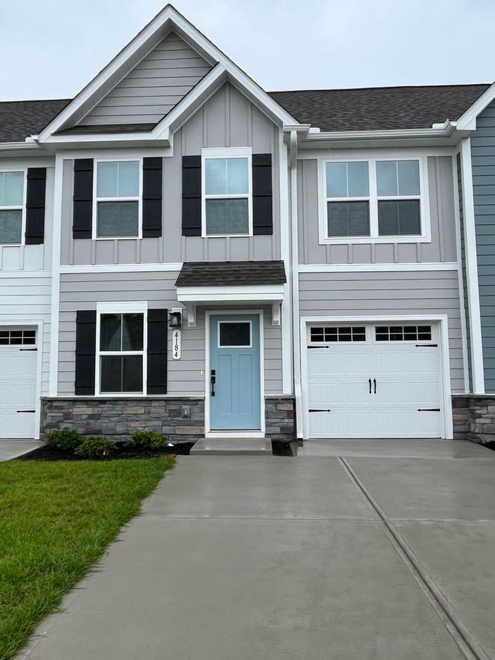 4184 Farmfield Dr - Photo 2 of 31