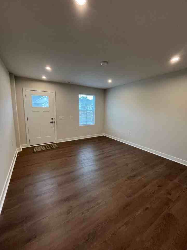 4184 Farmfield Dr - Photo 4 of 31