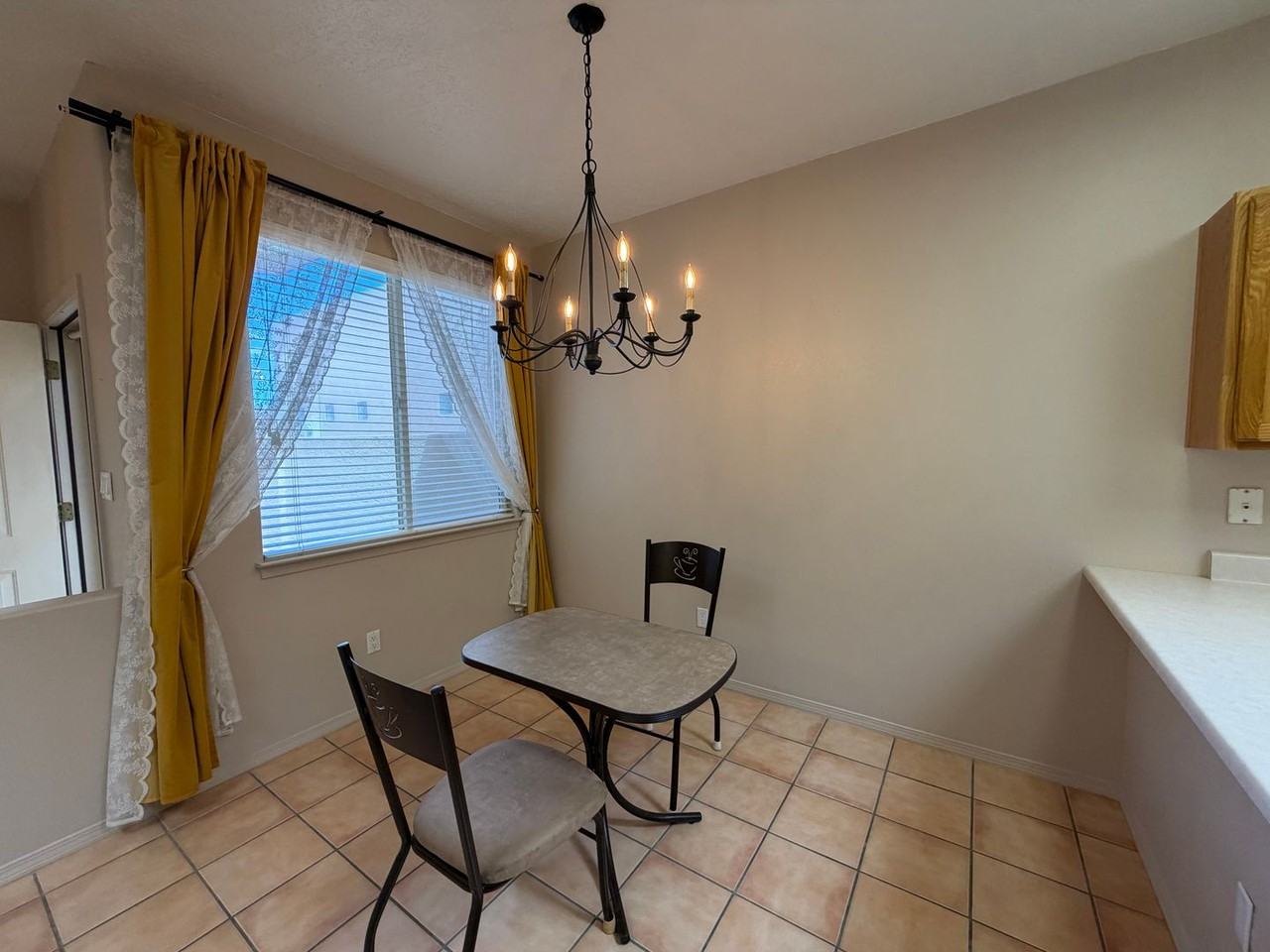 4516 Holiday Breeze Pl Ne - Photo 5 of 17