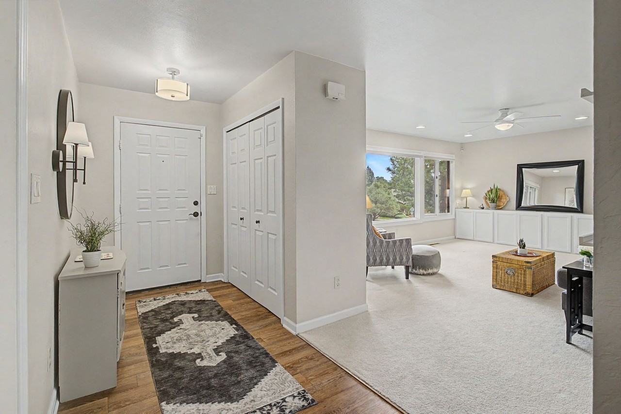 735 Big Valley Dr - Photo 3 of 40