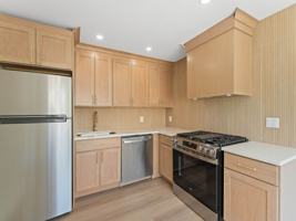featured image of 607 W Madison Ave