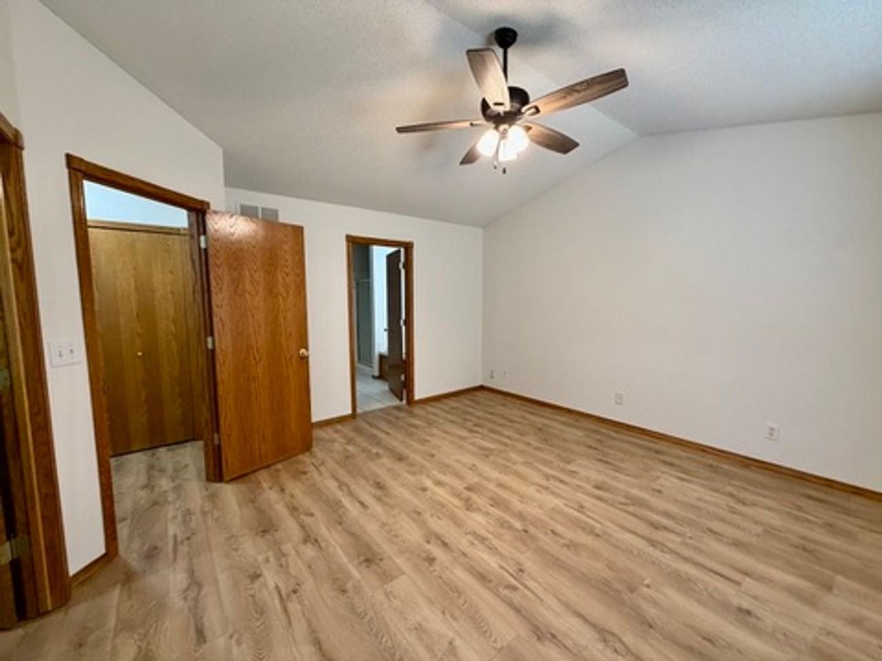 2315 N Brandon Cir - Photo 6 of 21