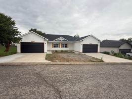 featured image of 11680 Ridgeway Ct