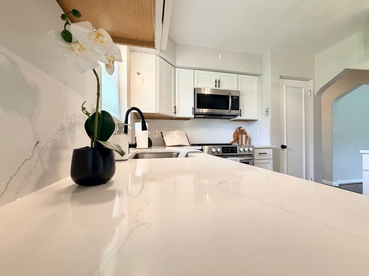 24 Lincord Dr - Photo 6 of 19