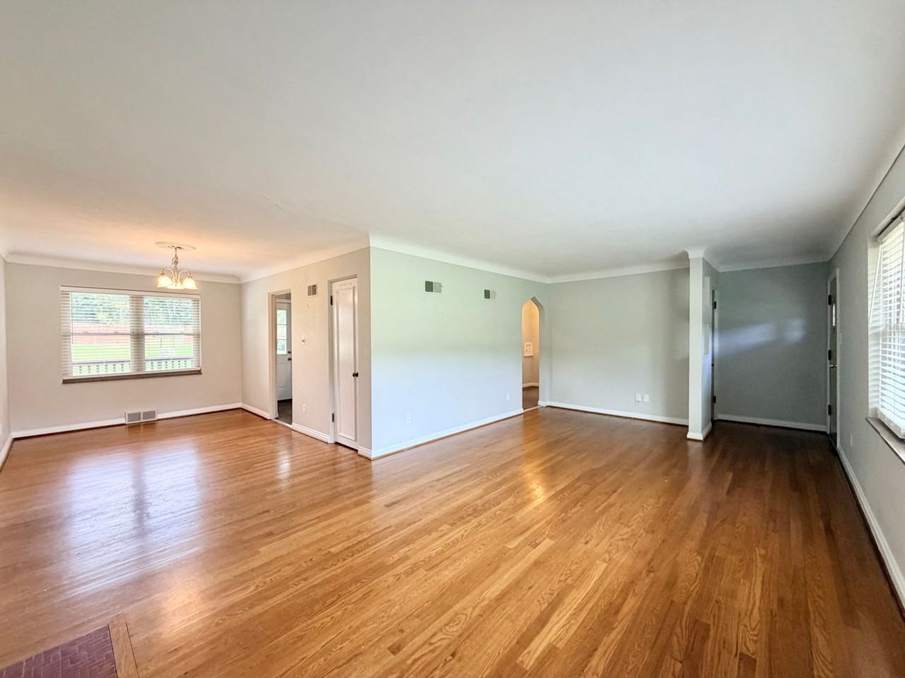 24 Lincord Dr - Photo 7 of 19