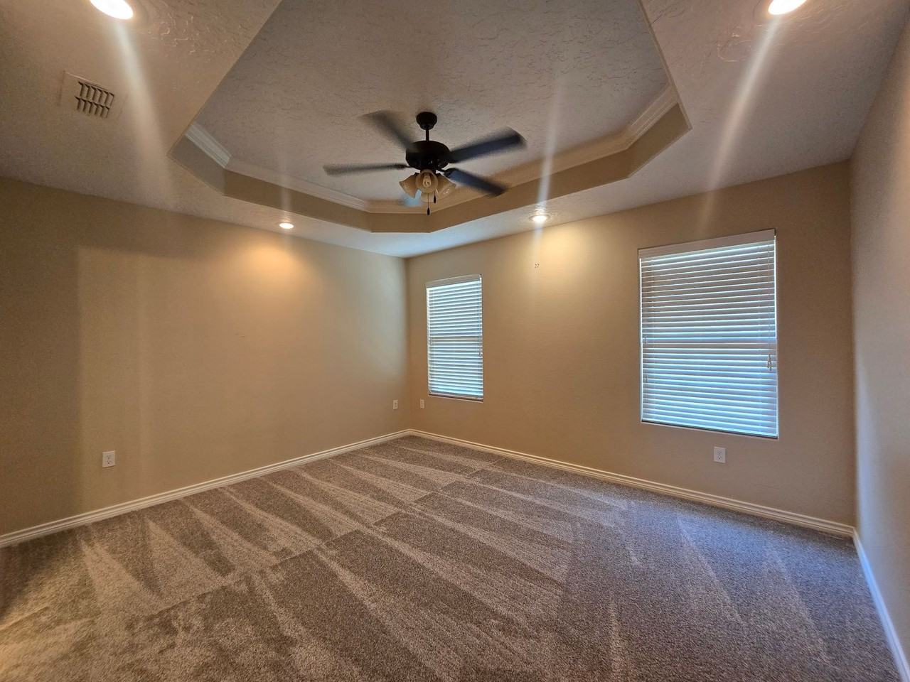 2323 Flagstone Dr - Photo 5 of 11