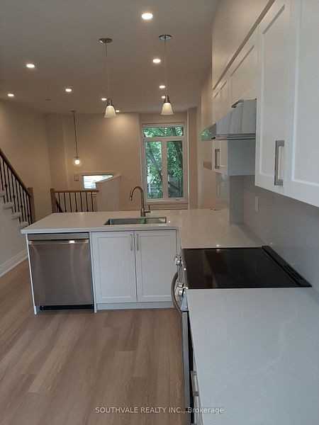 19 Macphail Avenue - Photo 4 of 17