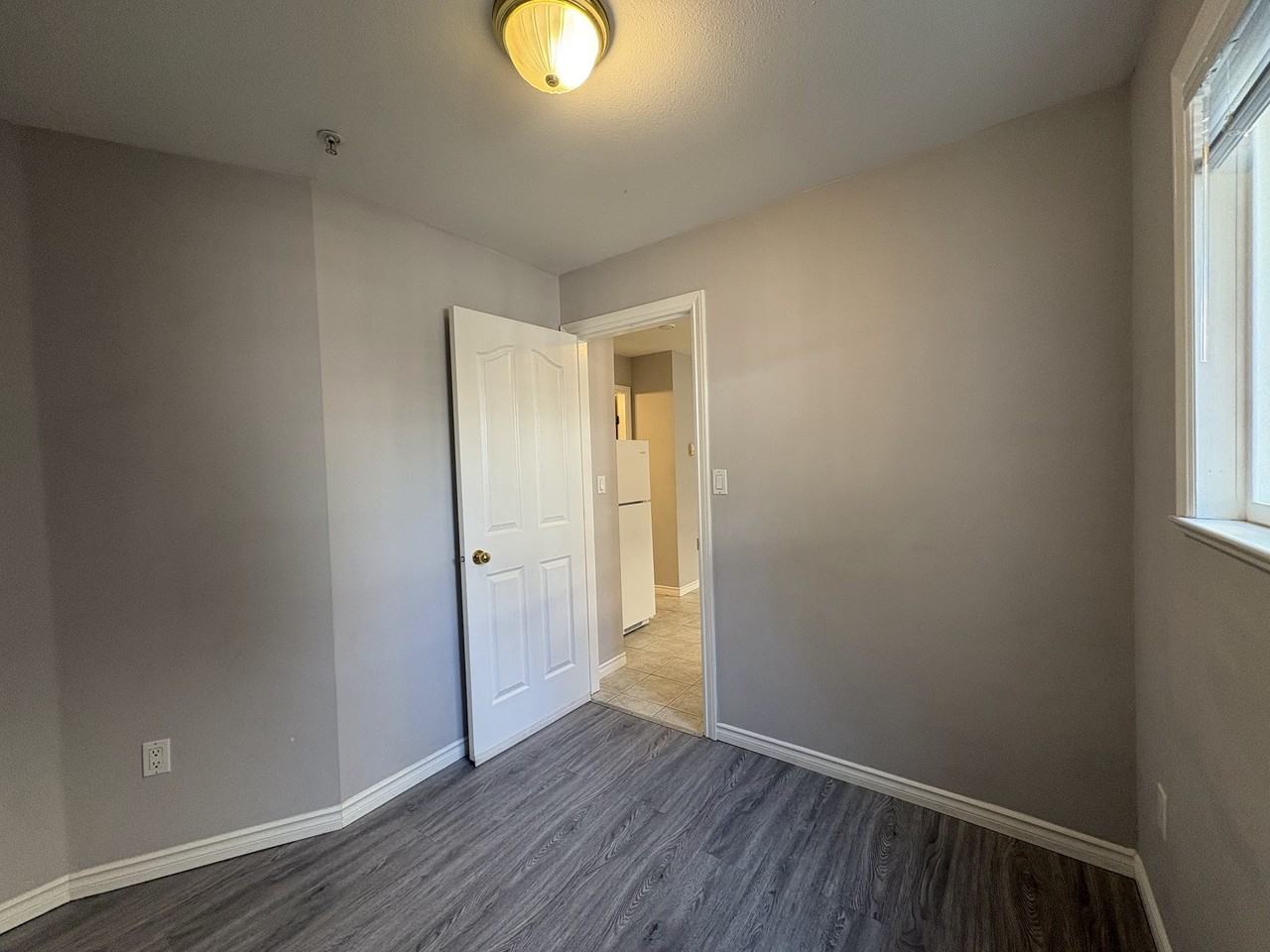 678 West 71st Avenue - Photo 4 of 11