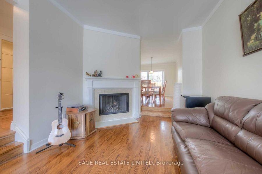 230 Balliol Street #Main - Photo 5 of 19