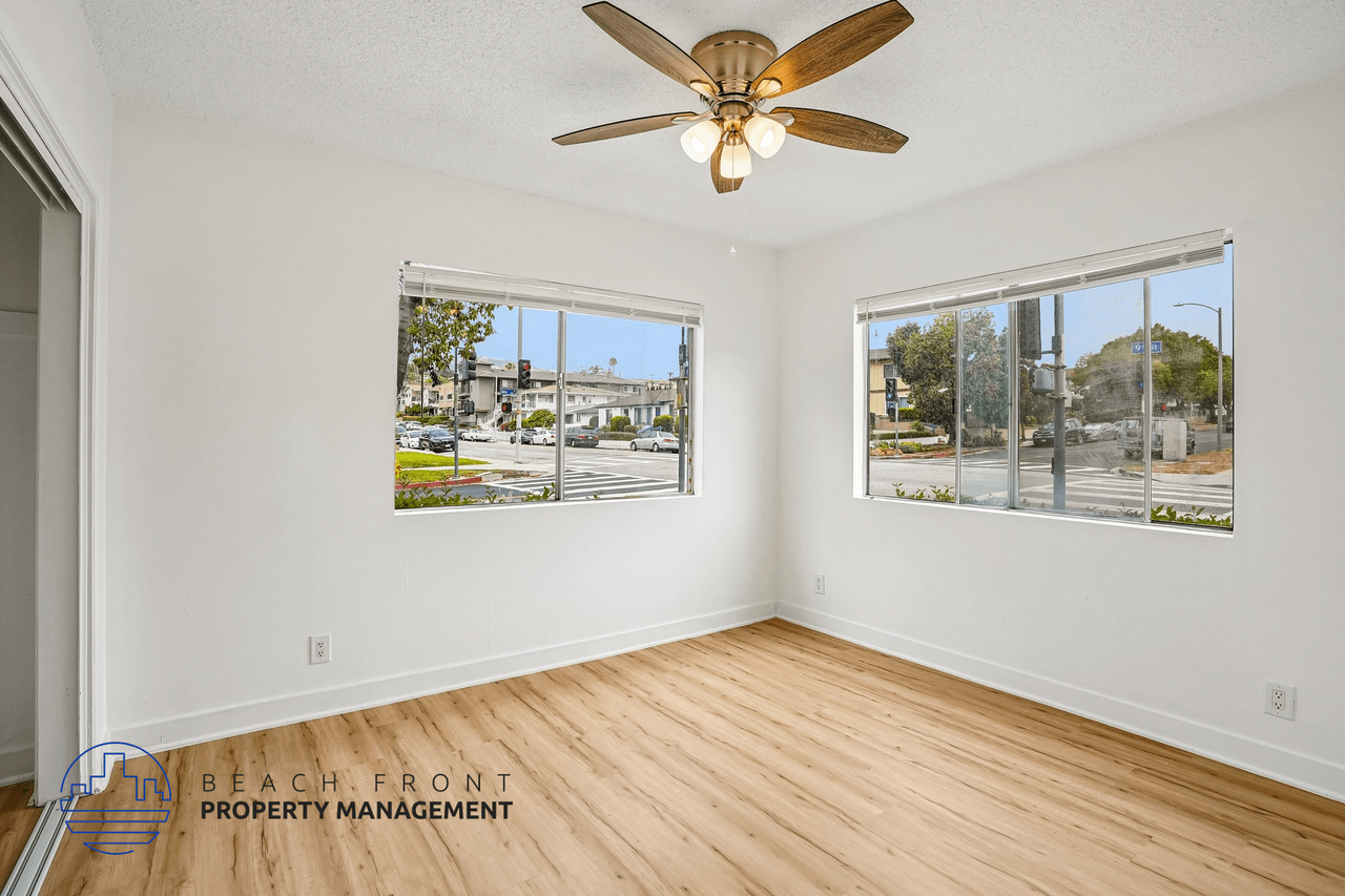 914 Alma St. - Photo 2 of 20