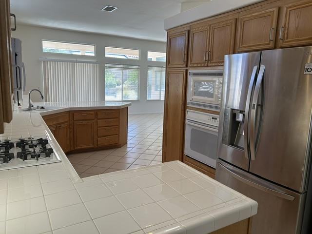 1776 Cashew Tree St - Photo 4 of 19