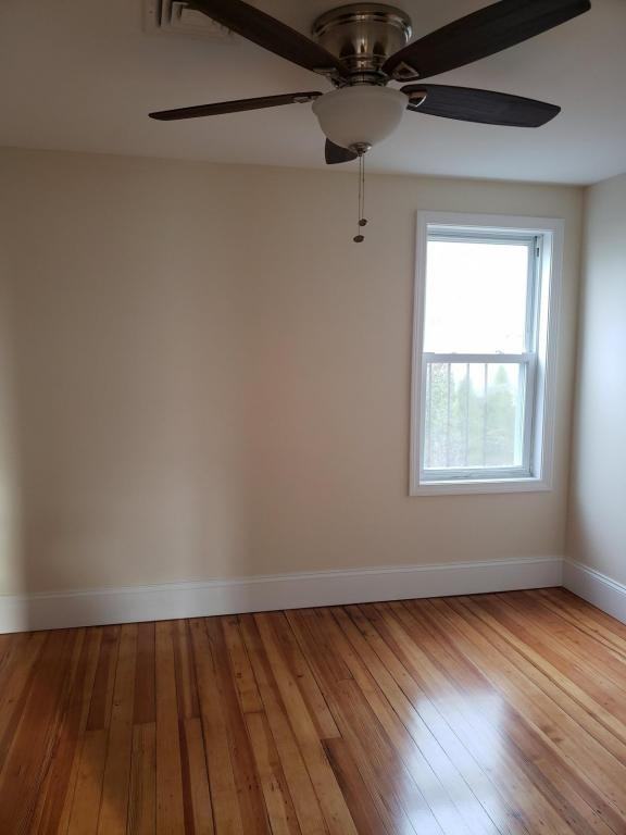 17 Emerson St - Photo 5 of 7