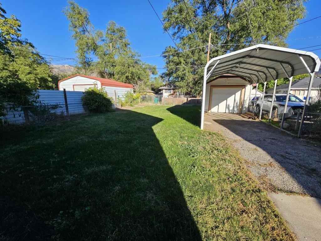 2070 Monroe Blvd - Photo 2 of 14