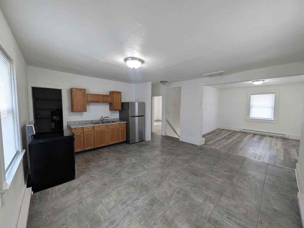 501 N Main St - Photo 3 of 15
