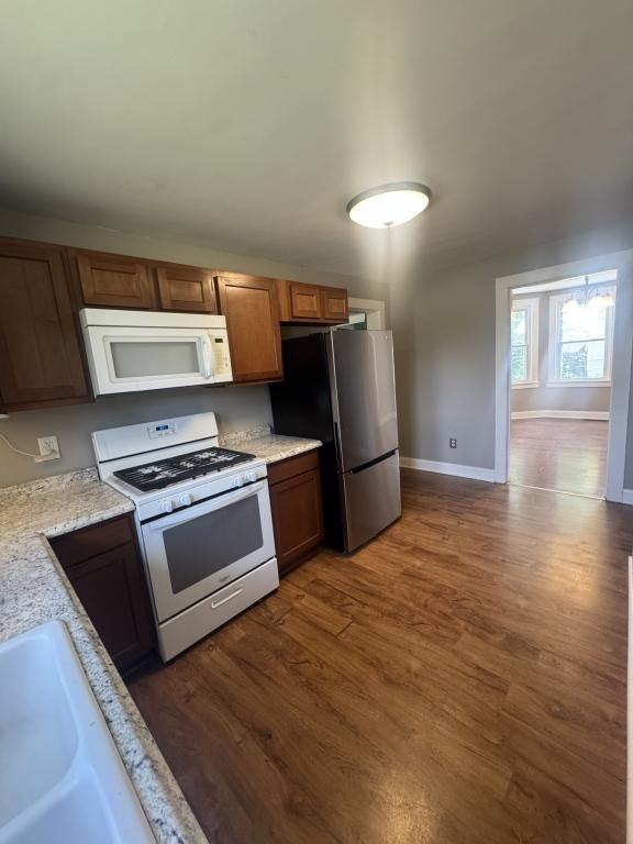 6812 Goshen Rd - Photo 4 of 16