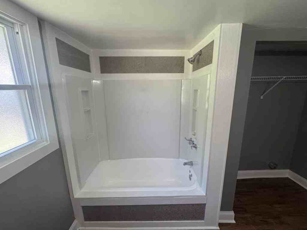 6812 Goshen Rd - Photo 7 of 16
