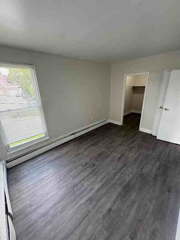 911 Rogers Pl - Photo 5 of 9