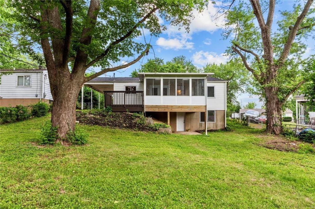 4809 Cherry Blossom Ln - Photo 2 of 2