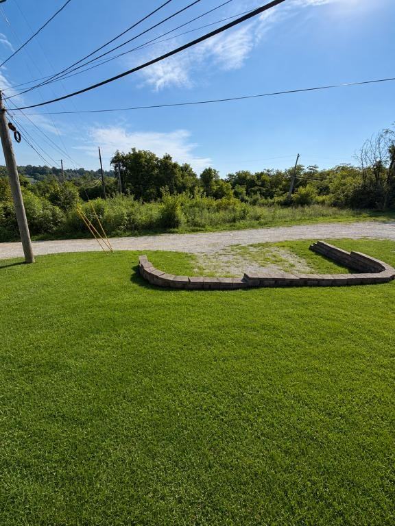 118 Salter Rd - Photo 3 of 15