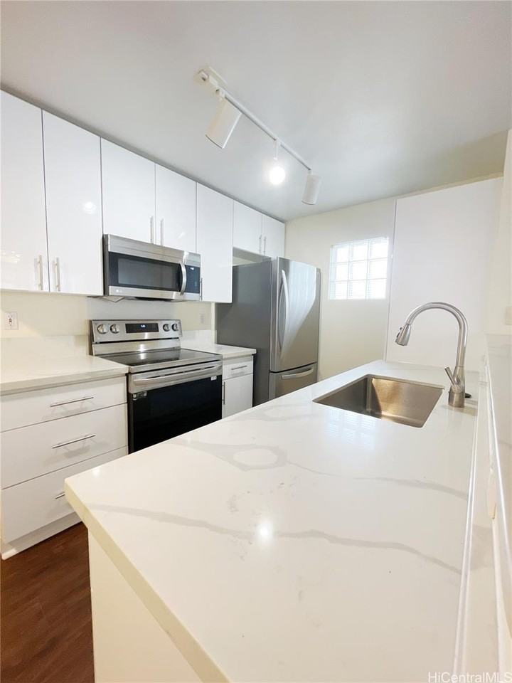 91-1203 Kaneana St #B