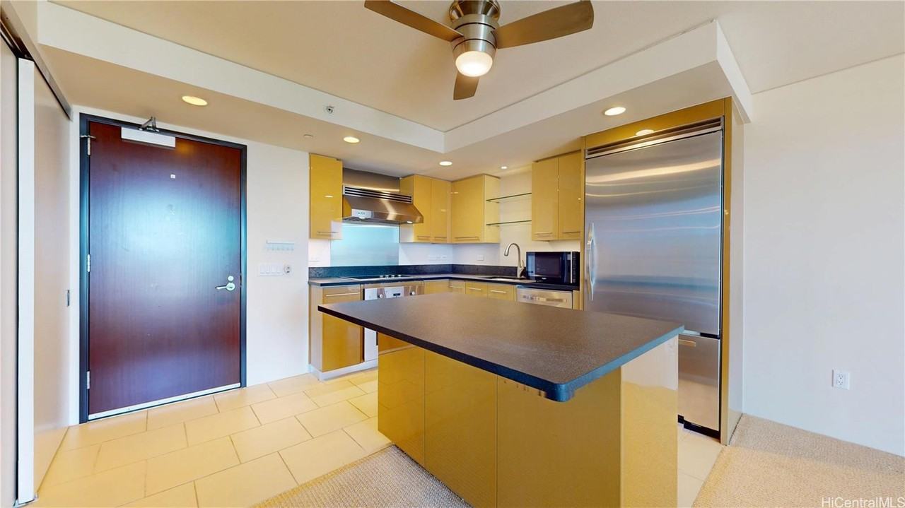 1200 Queen Emma St #3108 - Photo 2 of 25