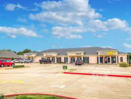featured image of 5602 Richmond Rd ##104