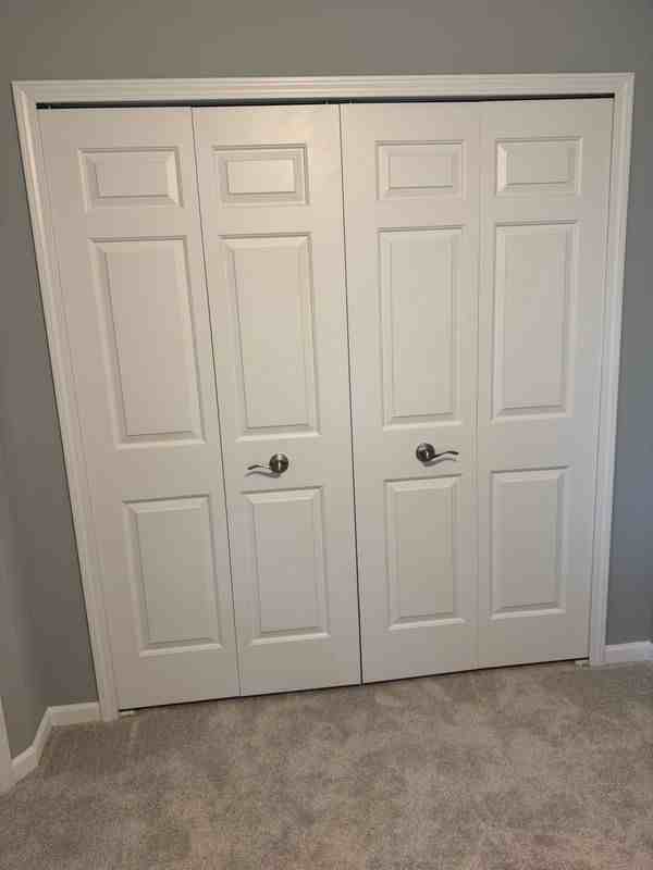 2768 S Knightsbridge Cir - Photo 3 of 18