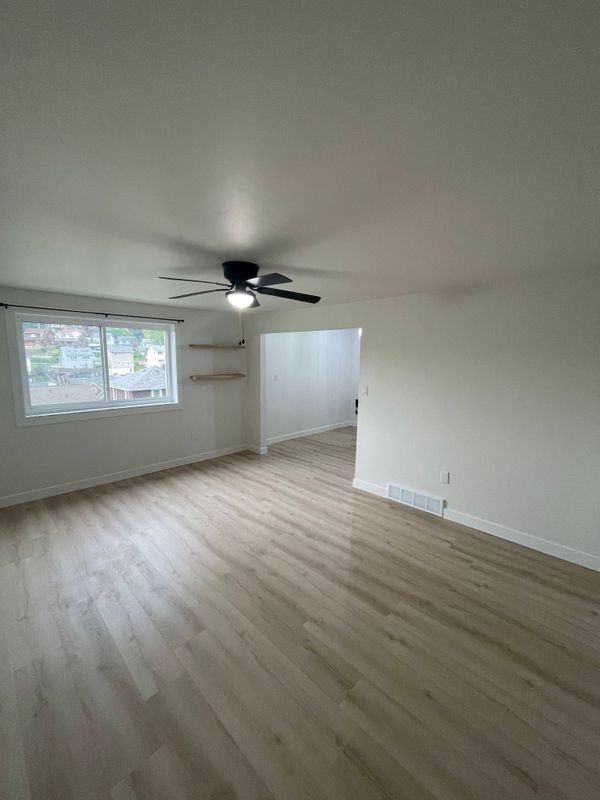 3627 Cambria St - Photo 3 of 19