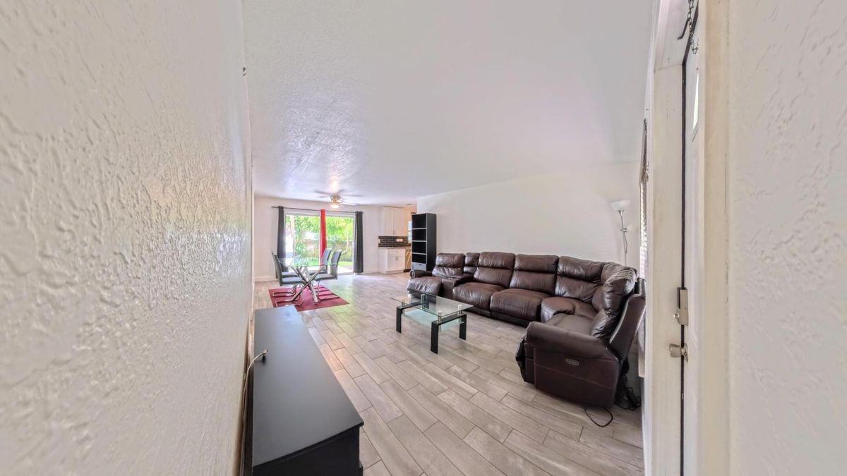 1719 15th Ave N - Photo 7 of 32
