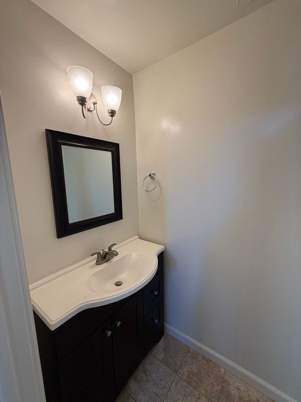 1769 Los Feliz Dr ##1 - Photo 7 of 24