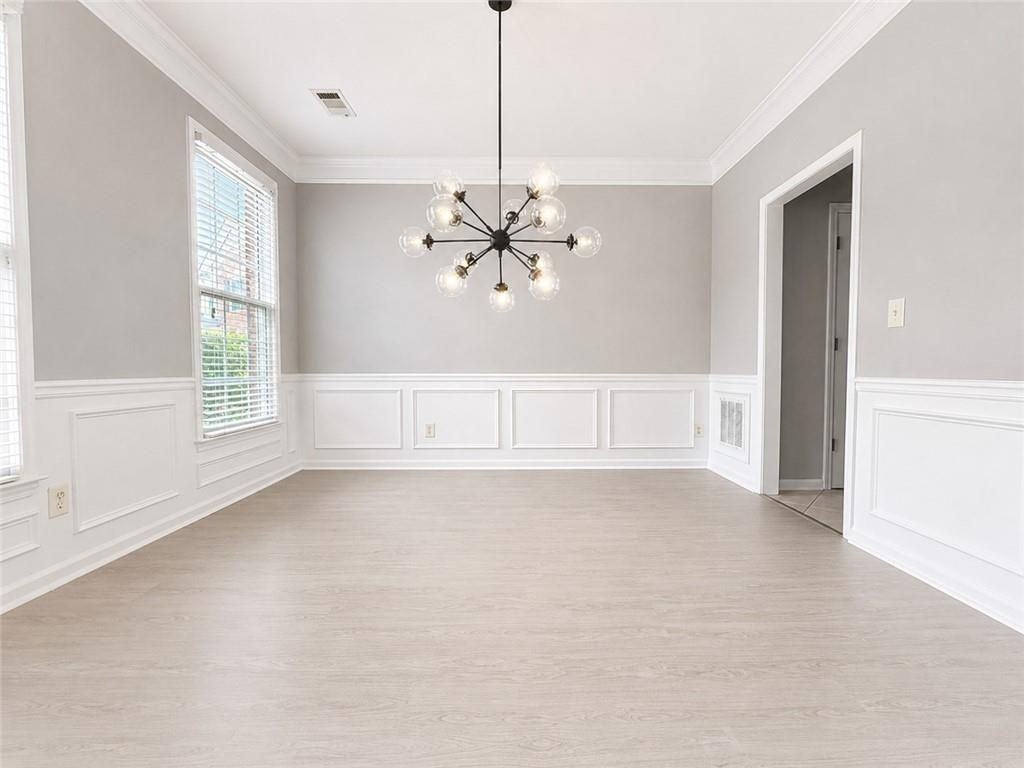 1707 Hidden Pond Cir - Photo 6 of 30