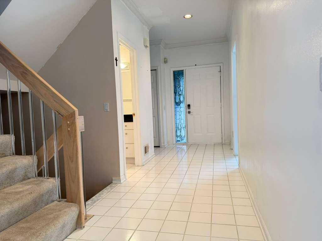 1154 Bluebird Dr - Photo 3 of 37