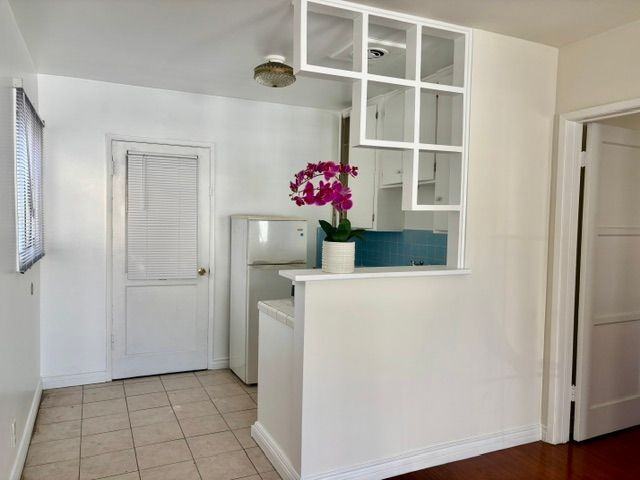 6071 Lime Ave - Photo 3 of 6