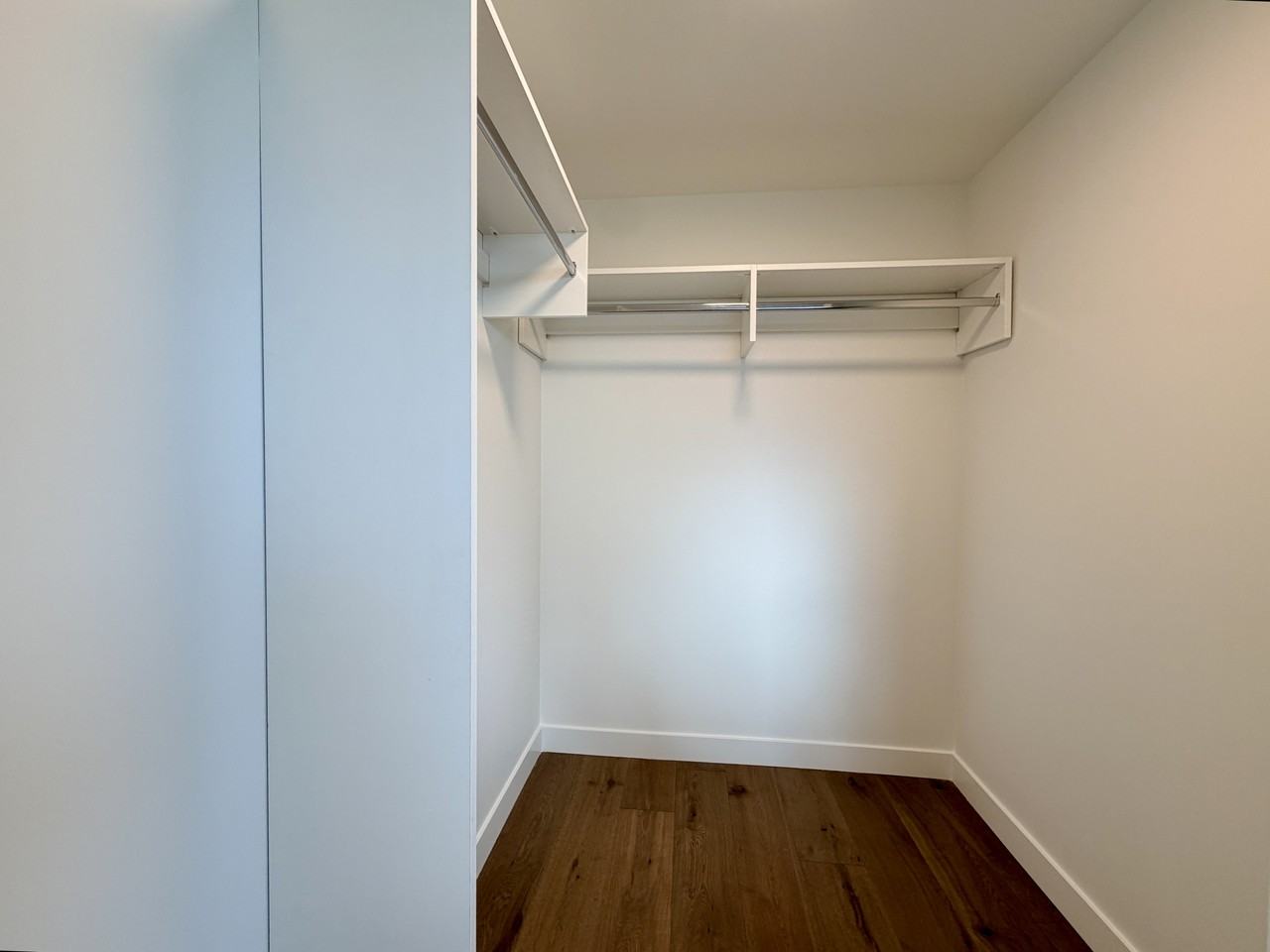 8120 Oak Street #502 - Photo 2 of 10