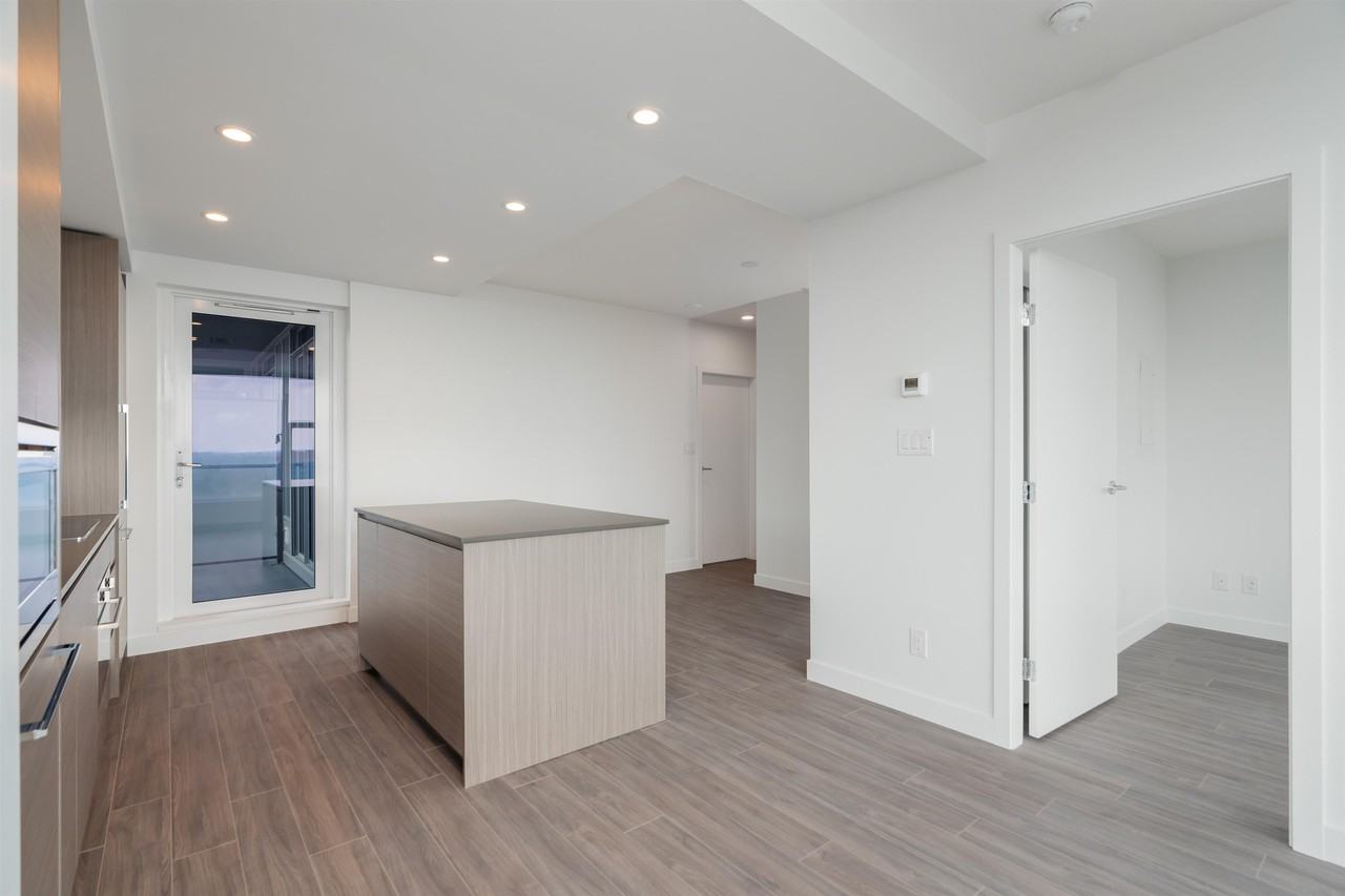 13615 Fraser Highway - Photo 5 of 36