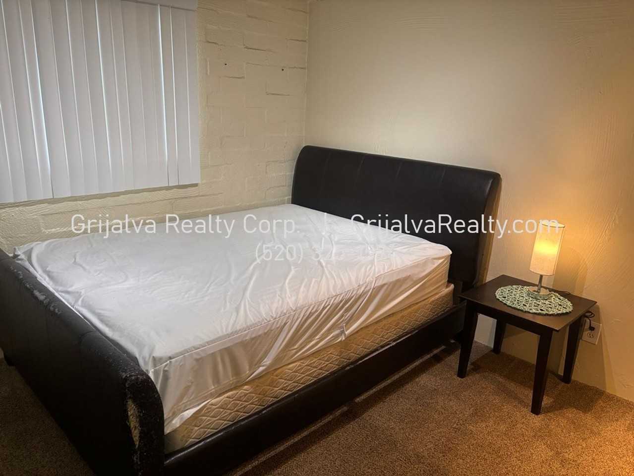931 N Euclid Ave #122 - Photo 7 of 18