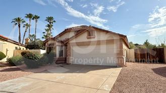 417 E Cantebria Dr - Photo 1 of 1