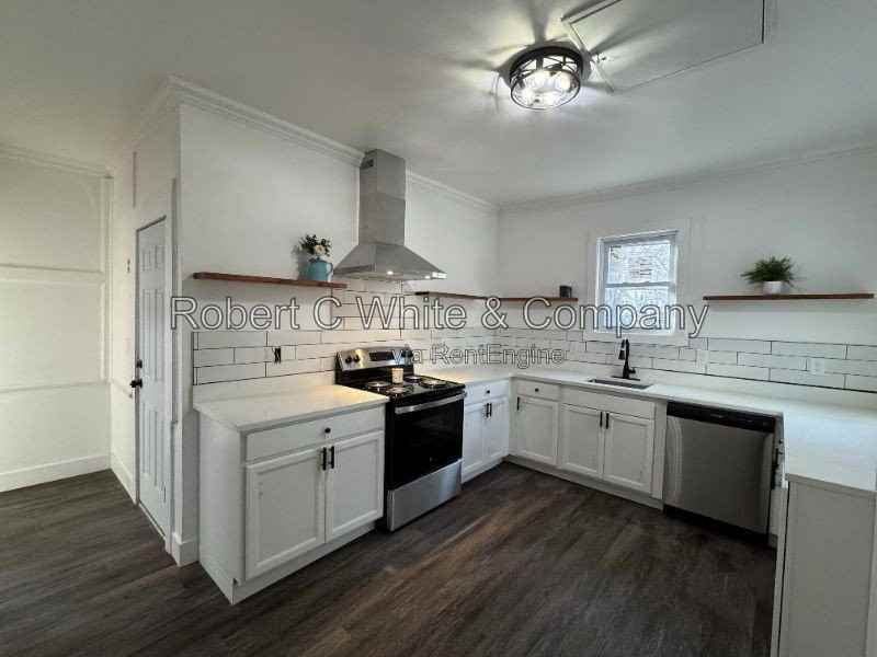 16 Spaulding St #1