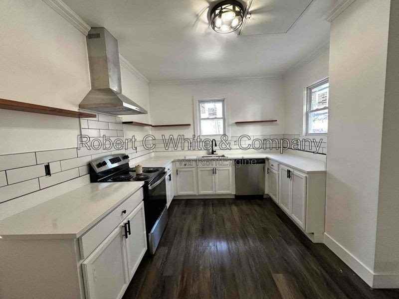 16 Spaulding St #1 - Photo 3 of 14