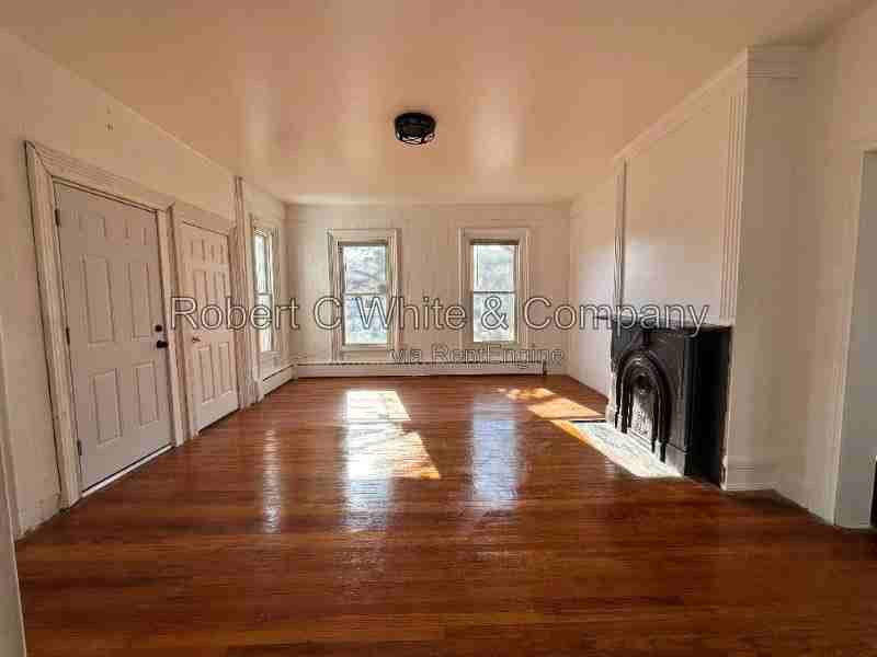 16 Spaulding St #1 - Photo 4 of 14