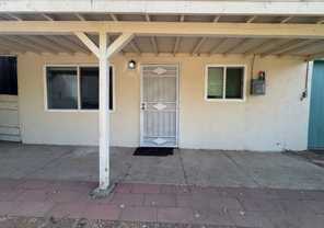 622 S Kalmia St #B - Photo 1 of 1