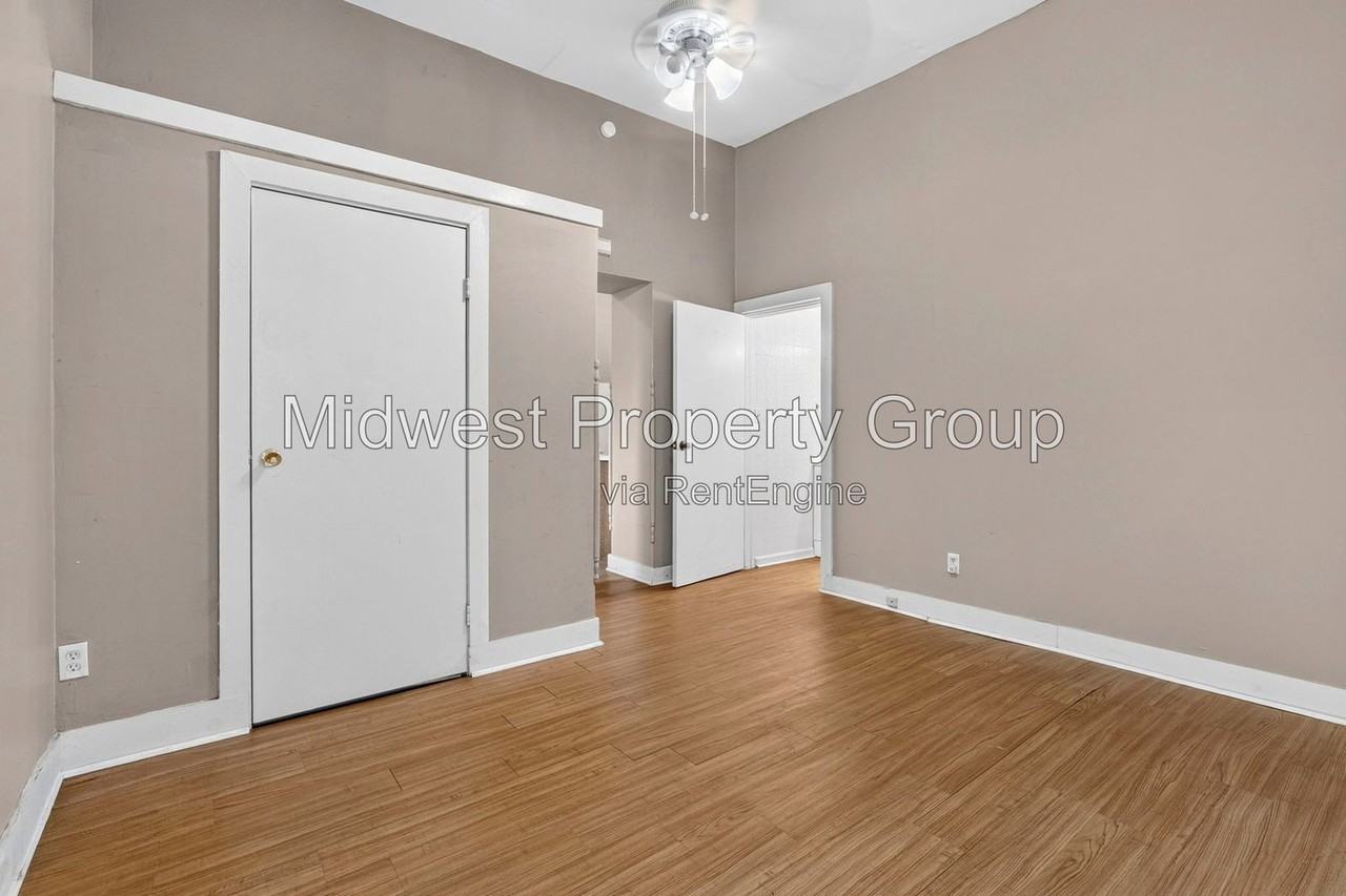 3241 S Jefferson Ave #3243 - Photo 2 of 17