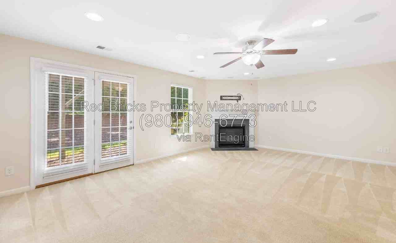 2306 Rachelwood Dr - Photo 6 of 29