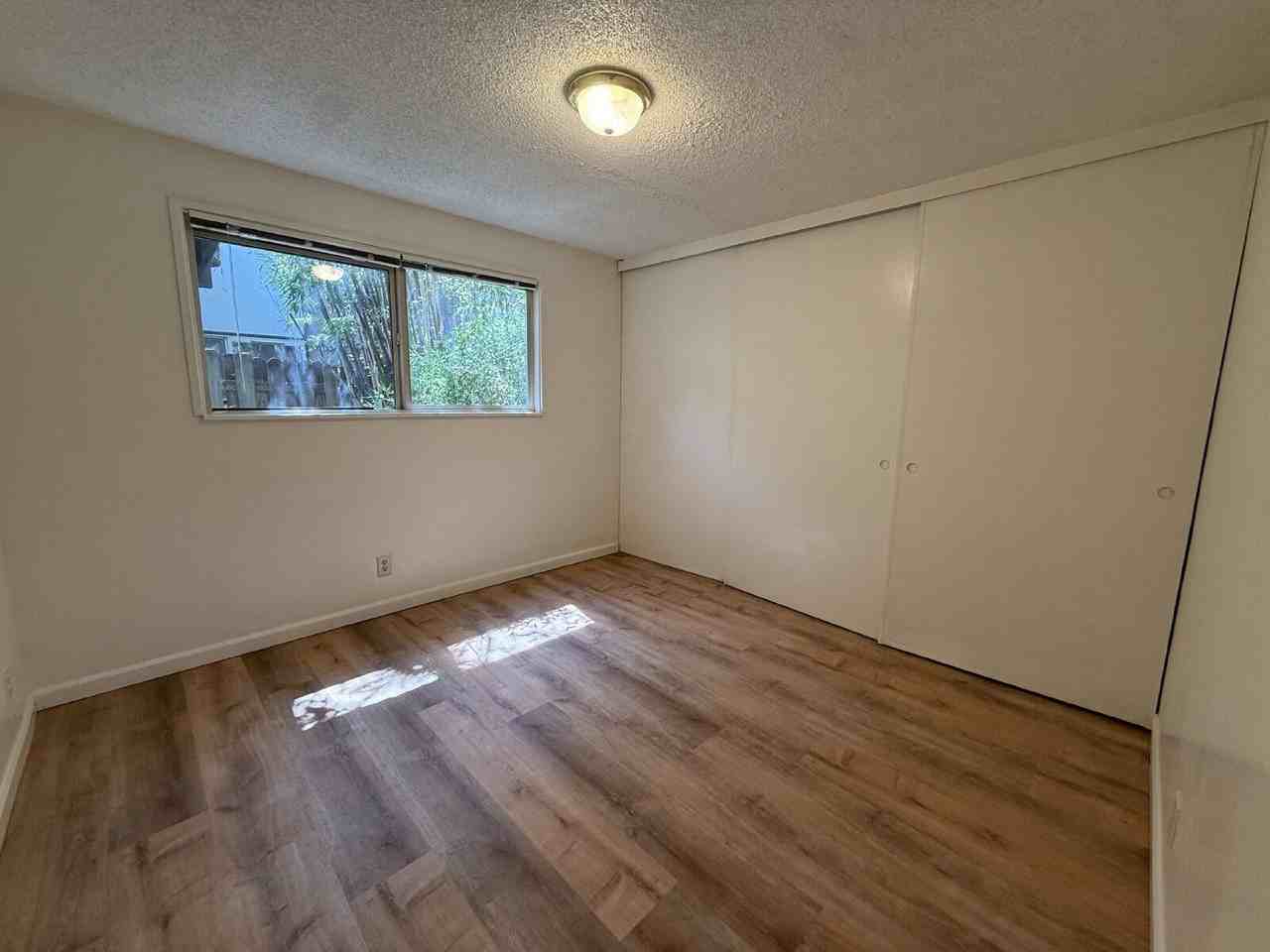 851 W 5th Ave #5 - Photo 5 of 11